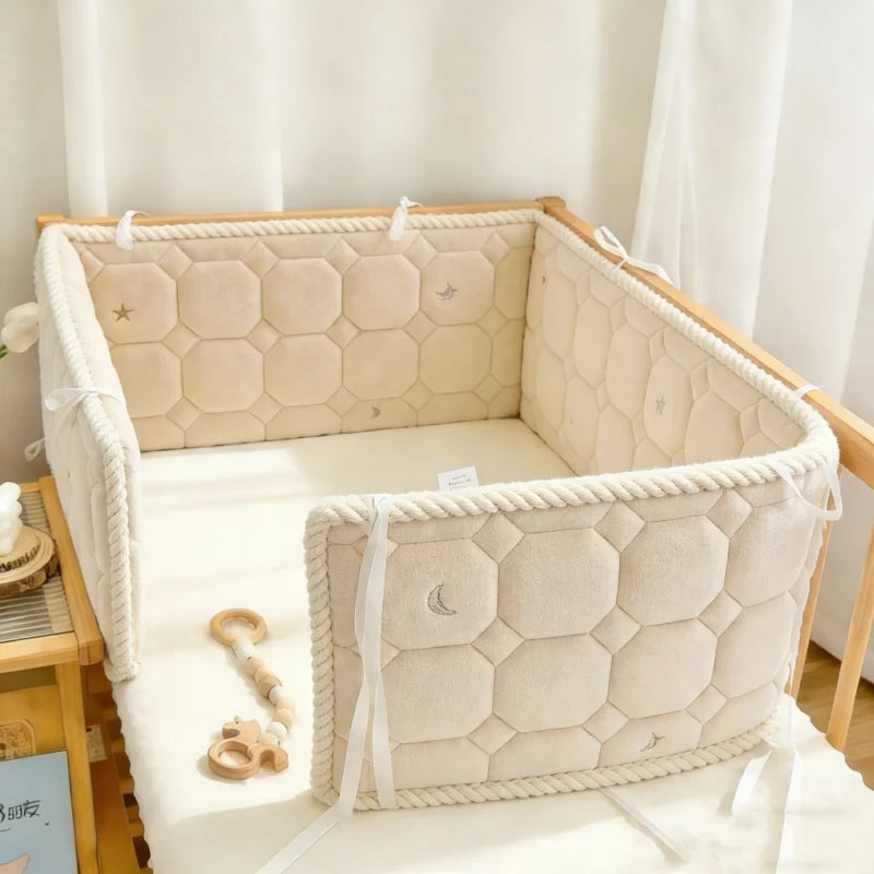 Baby Bed Thicken Bumpers Zipper Design One-piece Crib Around Cushion Cot Protector Pillows All-season bed rail and bed bumper